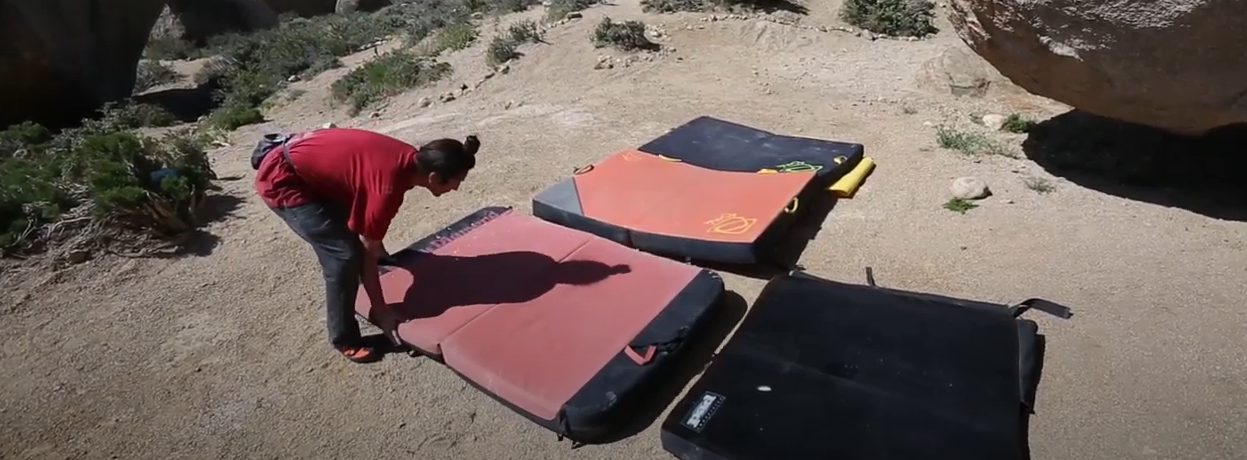 crash pads for climbing